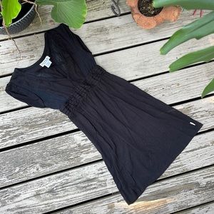 Billabong small black dress